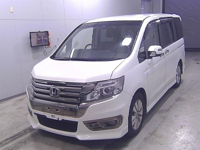 2014 HONDA STEP WAGON